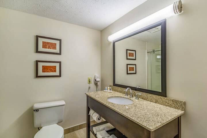 Room 20 of 31